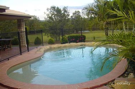 Property photo of 27 Tussock Crescent Elanora QLD 4221