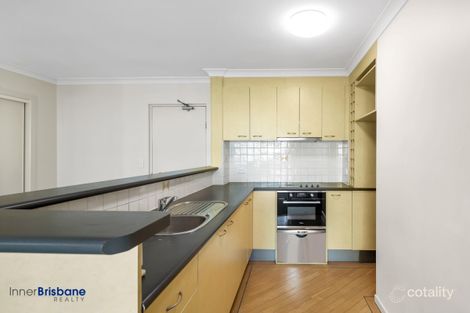 Property photo of 5/474 Upper Edward Street Spring Hill QLD 4000