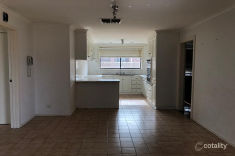 Property photo of 85 Veronica Crescent Mill Park VIC 3082