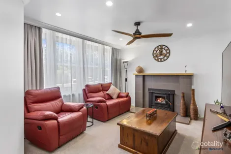 Property photo of 25 Fifth Street Eildon VIC 3713