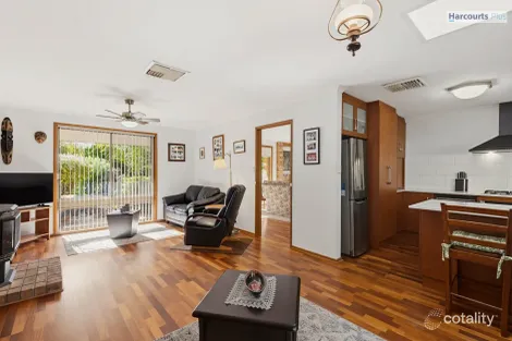 Property photo of 7 Latimer Crescent Trott Park SA 5158