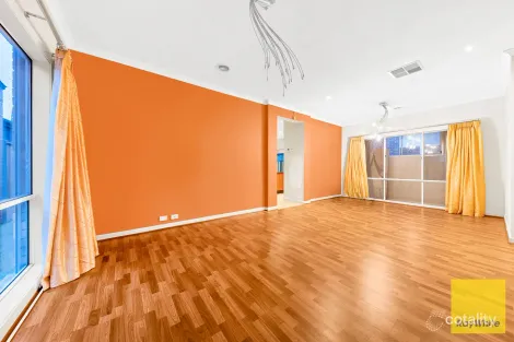 Property photo of 33 Nottingham Crescent Tarneit VIC 3029