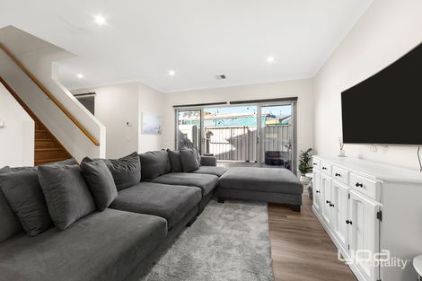 1/105 Denton Ave, St Albans, VIC 3021