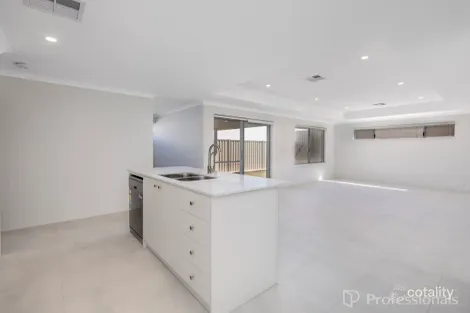 Property photo of 5 Ruby Rise Alkimos WA 6038