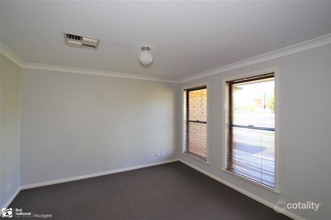 Property photo of 8 Baskerville Drive Mudgee NSW 2850