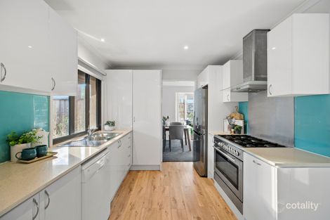 Property photo of 1/45 Bryden Drive Ferntree Gully VIC 3156
