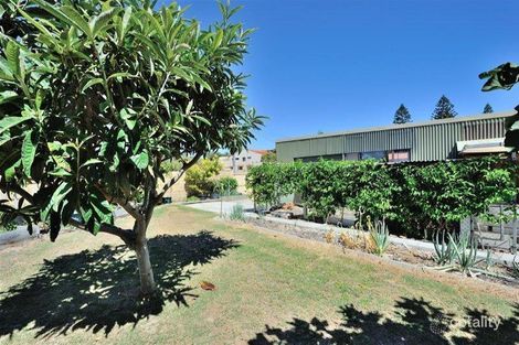 Property photo of 605 Safety Bay Road Waikiki WA 6169