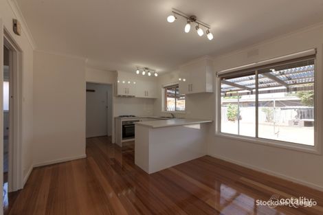 Property photo of 8 Burnleigh Drive Gladstone Park VIC 3043