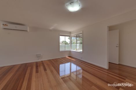 Property photo of 8 Burnleigh Drive Gladstone Park VIC 3043