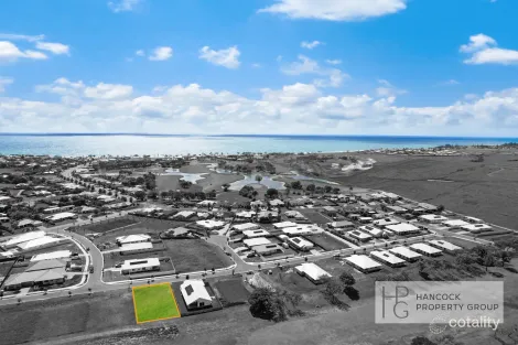34 Golf View Dr, Coral Cove, QLD 4670