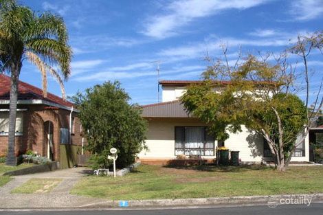 7 Garratt Ave, Fairy Meadow, NSW 2519