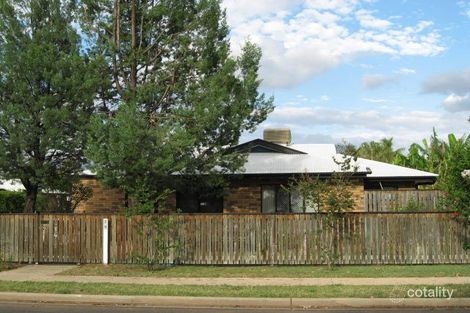 42-44 Baker St, Emerald, QLD 4720