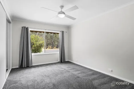Property photo of 11 Psaltis Parade Benalla VIC 3672