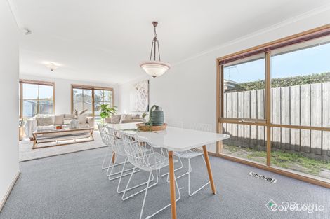 Property photo of 8 Heatherleigh Court Carrum Downs VIC 3201