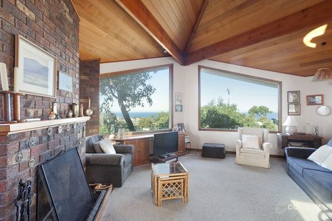 Property photo of 35 Kalbaru Drive Fairhaven VIC 3231