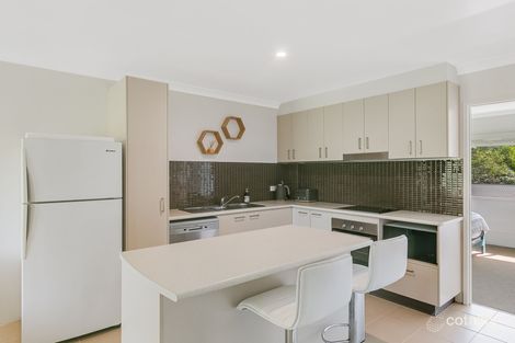 Property photo of 9/2 Arika Avenue Ocean Shores NSW 2483