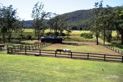 571 Singleton Rd, Laughtondale, NSW 2775