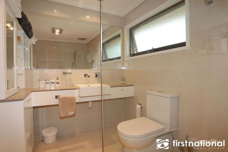 Property photo of 4 Reginald Close Berwick VIC 3806