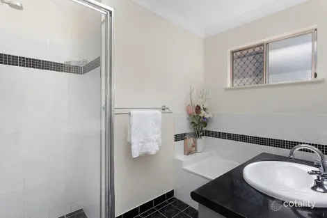Property photo of 13 Lockyer Place Mount Louisa QLD 4814