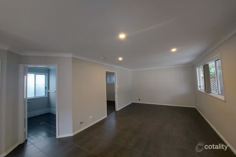 9 Barrenjoey Rd, Ettalong Beach, NSW 2257