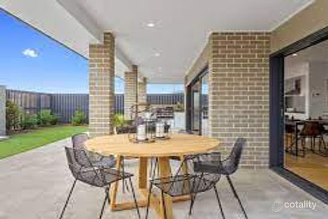 25 Denham Cres, North Lakes, QLD 4509