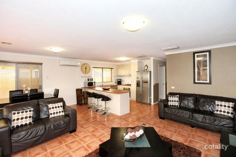 Property photo of 14 Mackellar Drive Roxburgh Park VIC 3064