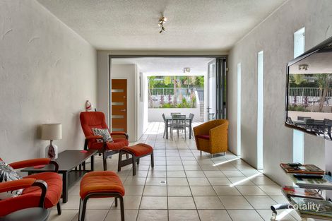 Property photo of 18/284 Vulture Street Kangaroo Point QLD 4169