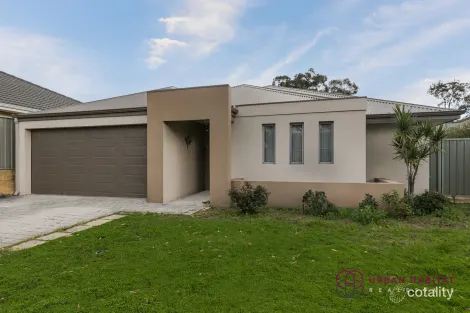 Property photo of 6 Tetbury Way Wellard WA 6170