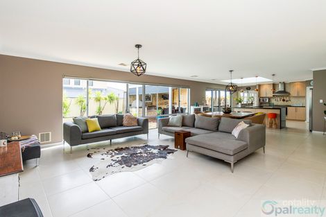 Property photo of 7 Drummonds Approach Secret Harbour WA 6173