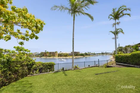 Property photo of 1/3 Barooga Crescent Mooloolaba QLD 4557