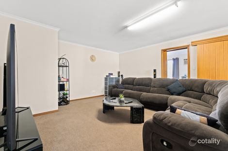 Property photo of 7 Cheryl Avenue Valley View SA 5093
