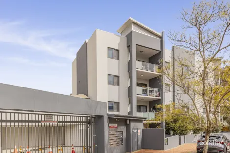 30/2 WALSH LOOP, JOONDALUP, WA 6027
