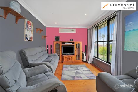 Property photo of 28 Lorenzo Crescent Rosemeadow NSW 2560