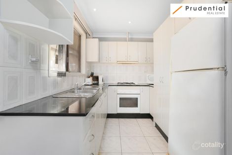 Property photo of 28 Lorenzo Crescent Rosemeadow NSW 2560