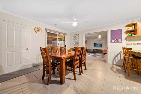 Property photo of 16 Jamescott Drive Drouin VIC 3818