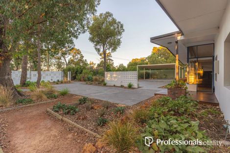 Property photo of 55 Snowball Road Kalamunda WA 6076