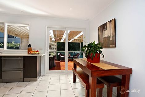 Property photo of 11 Jacaranda Avenue Bradbury NSW 2560
