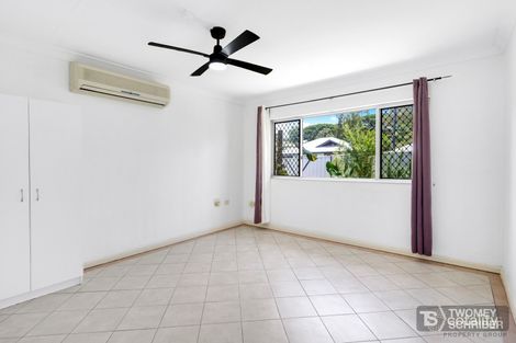 Property photo of 1/106 Greenslopes Street Edge Hill QLD 4870