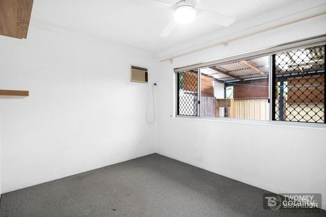 Property photo of 1/106 Greenslopes Street Edge Hill QLD 4870