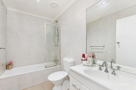 Property photo of 48 Croydondale Drive Mooroolbark VIC 3138