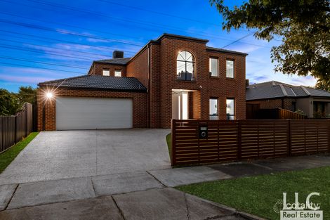 Property photo of 38 Johnson Drive Glen Waverley VIC 3150