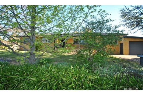 Property photo of 28 Yarawini Drive Orange NSW 2800