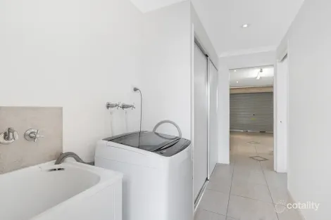 Property photo of 57/210 Bestmann Road Sandstone Point QLD 4511