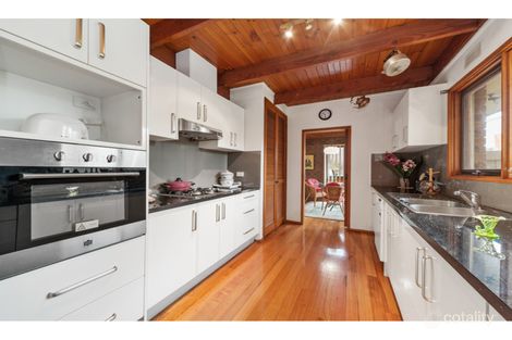 Property photo of 2 Jerome Court Frankston VIC 3199