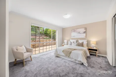 Property photo of 33 Tanderra Crescent Ngunnawal ACT 2913