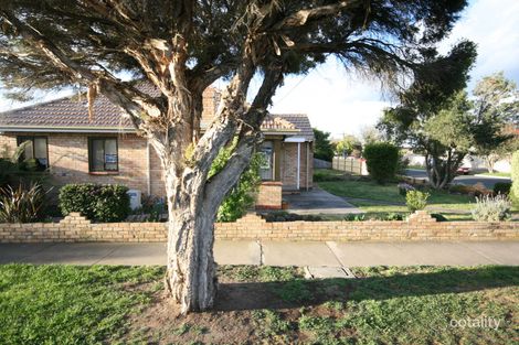 Property photo of 1 Staverly Road Herne Hill VIC 3218