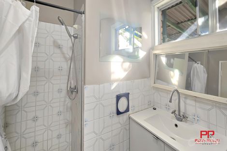Property photo of 2 Paulett Way Belmont WA 6104