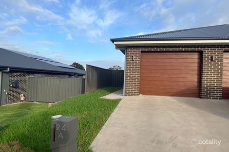 Property photo of 2 Stonebark Court Greta NSW 2334