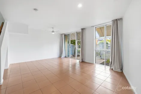 Property photo of 2/19 Pangarinda Place Mooloolaba QLD 4557