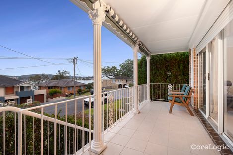 Property photo of 42 Roy Avenue Bolton Point NSW 2283
